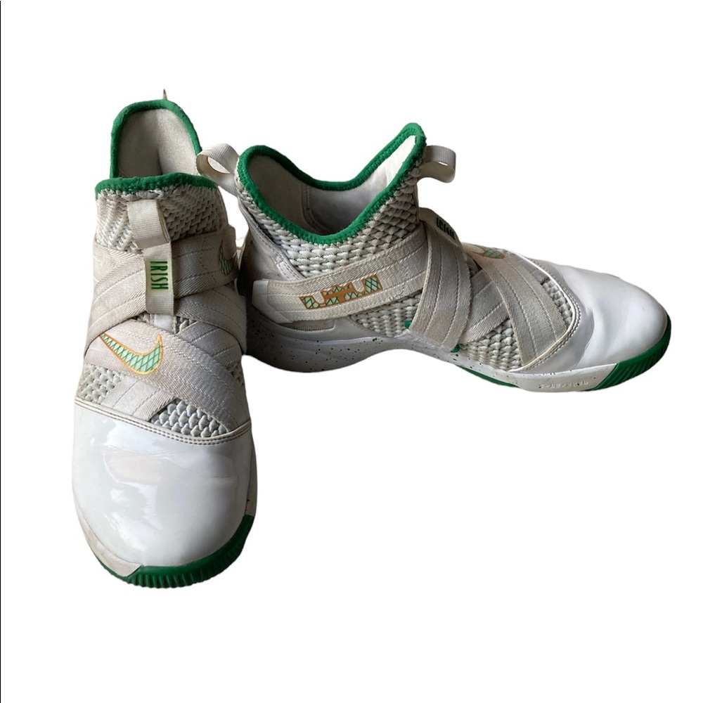 (Sold) Nike Lebron Soldier XII Irish, Size 9 - Picture 2 of 8